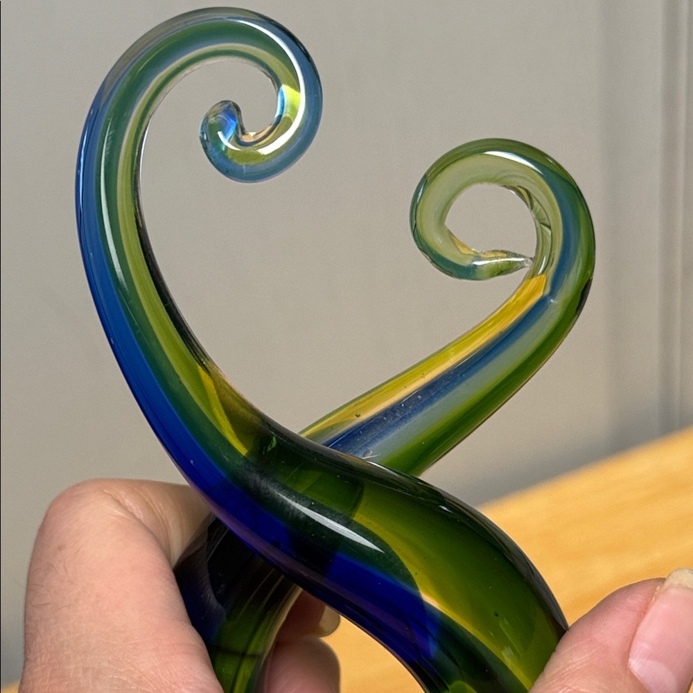 Elegant Twisting Glass Sculpture in Blue and Green - Picture 9 of 17